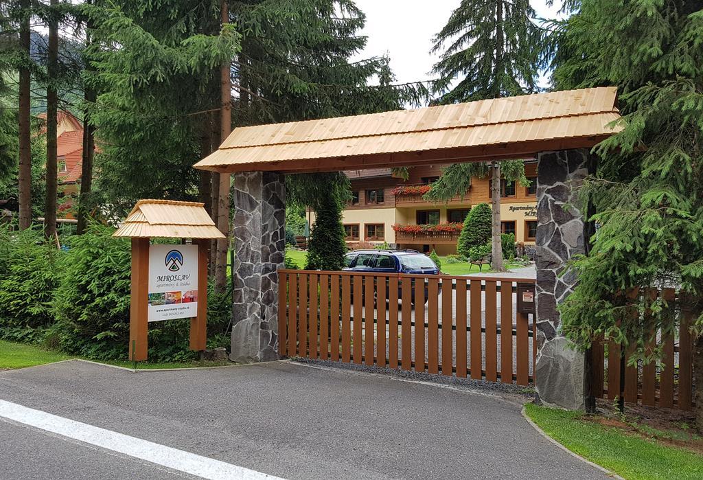 Apartmany A Studia Miroslav เดมานอฟสกา โดลินา ภายนอก รูปภาพ